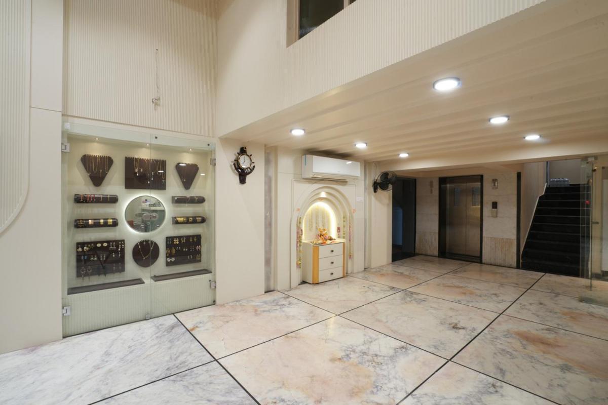 Hotel Square 36 Kota  Ngoại thất bức ảnh