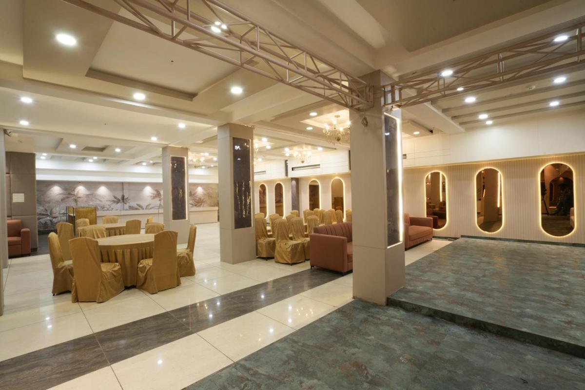 Hotel Square 36 Kota  Ngoại thất bức ảnh